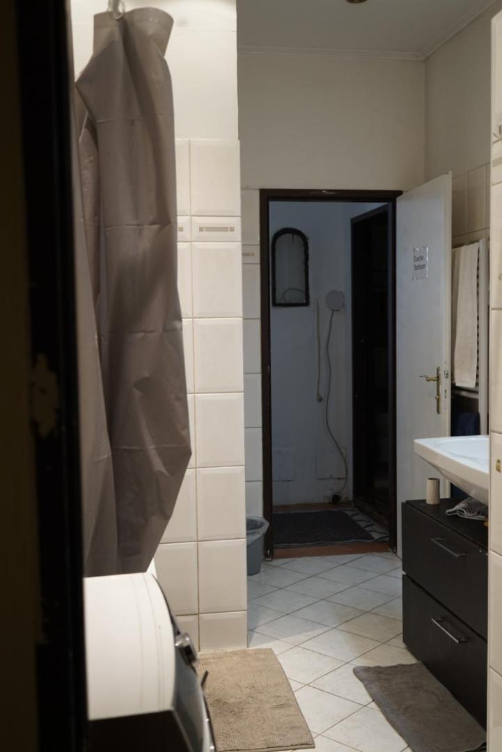 U6 Schoepfwerk Hostel 1 ウィーン エクステリア 写真